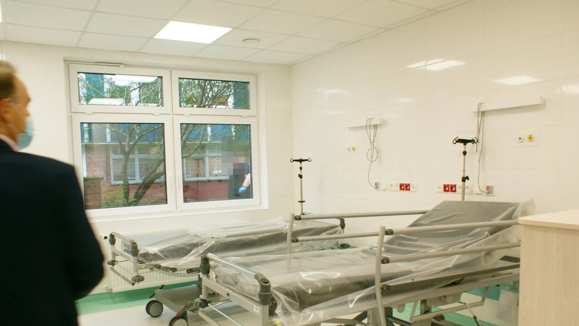 W ramach zadania inwestycyjnego utworzono m.in. cztery sale zabiegowe i pokój 4-łóżkowy.