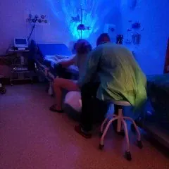 Kobiety ciężarne deklarujące chęć rodzenia w naszym szpitalu mogą uczestniczyć w zajęciach  szkoły rodzenia przy naszym Oddziale.