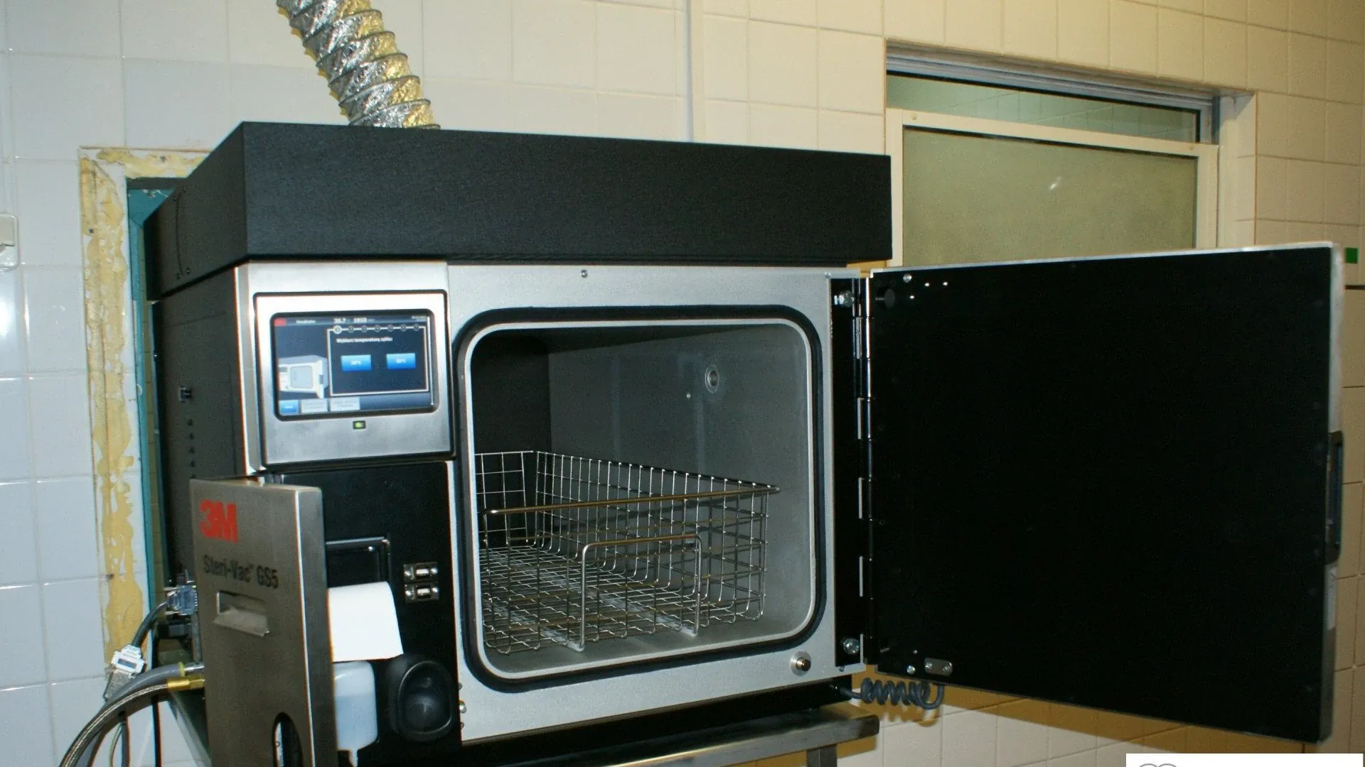 Nowoczesny sprzęt w Centralnej Sterylizatorni